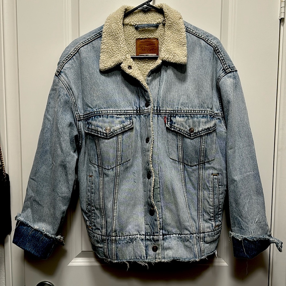Levi’s Women’s Oversized Denim Jacket w/ Sherpa